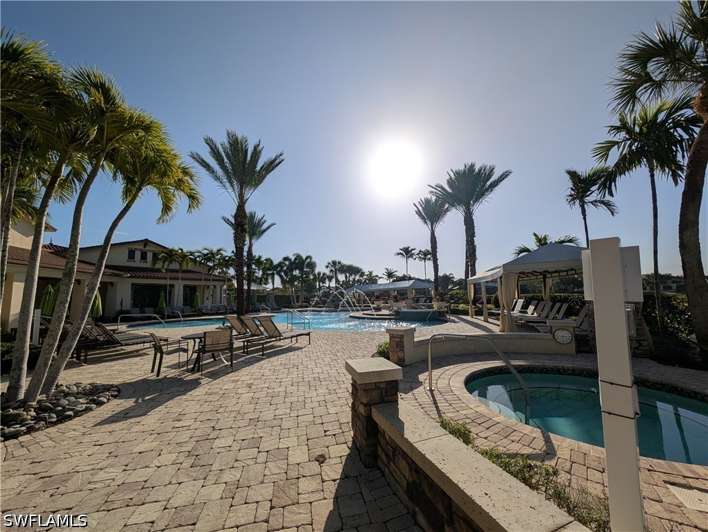 4 Bed SingleFamilyResidence for Sale in Naples, photo 27
