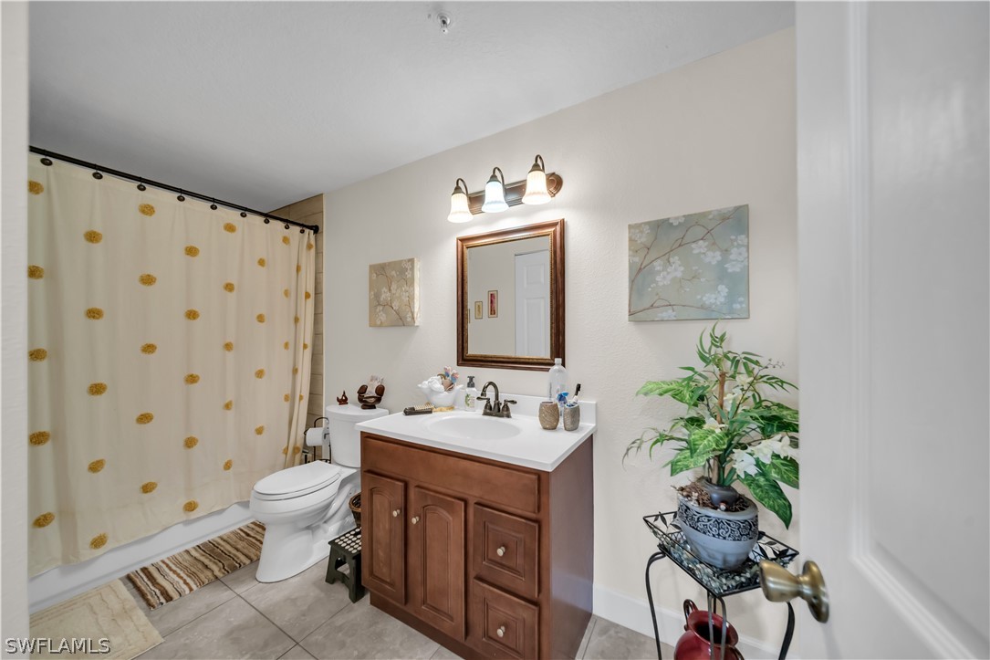 2 Bed Waterfront Home for Sale in Royal Greens, photo 27