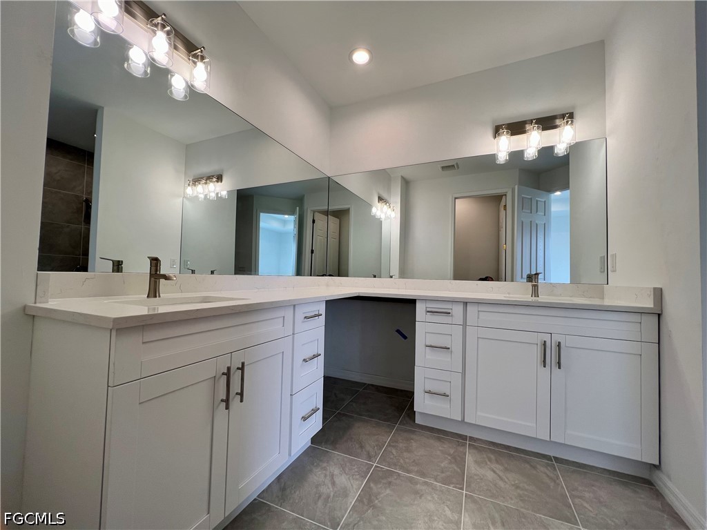 3 Bed Attached for Sale in Mirror Lakes, FL, $250,000 — photo 27