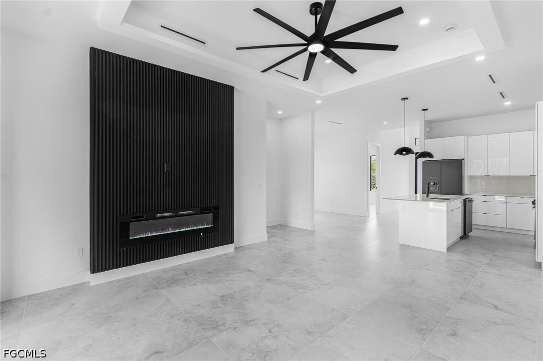 3 Bed SingleFamilyResidence for Sale in Lehigh Acres, photo 27