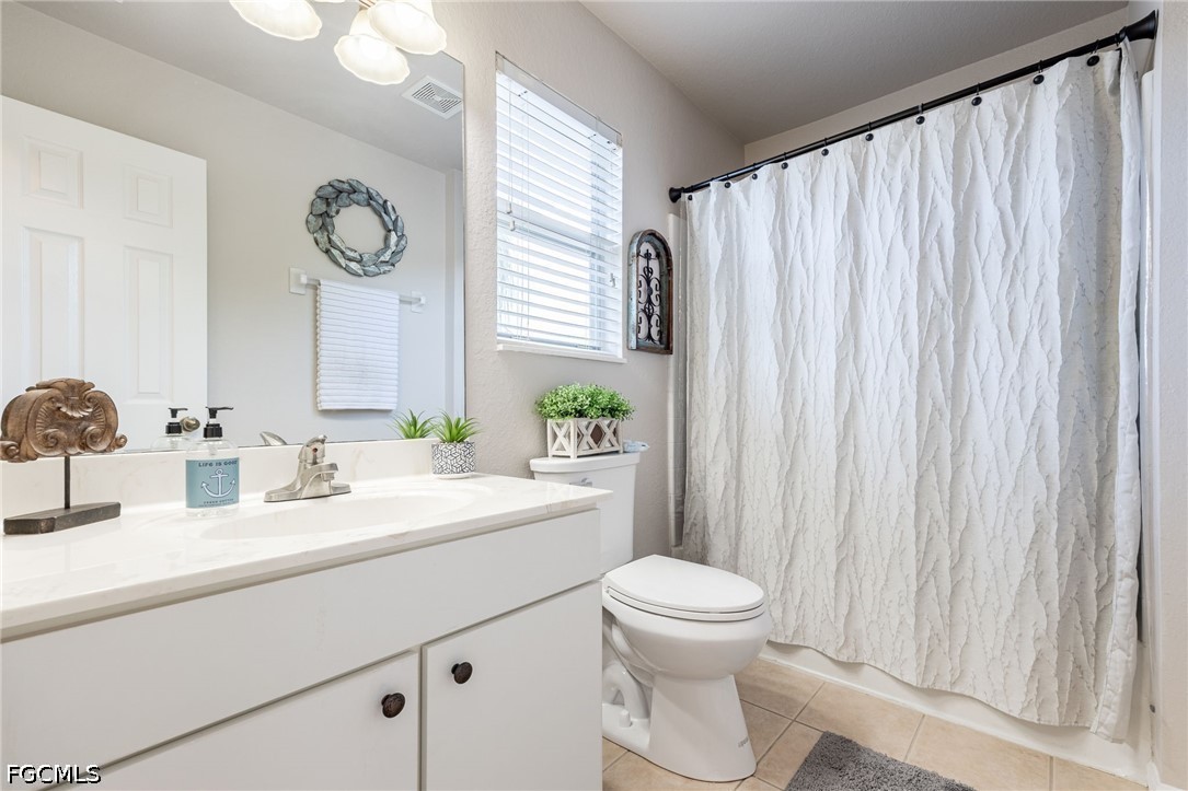 4 Bed SingleFamilyResidence for Sale in Cypress Cay, FL — photo 27