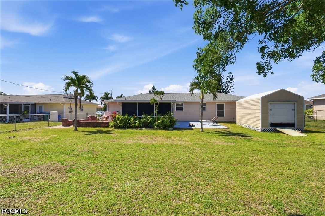 3 Bed SingleFamilyResidence for Sale in Cape Coral, photo 27