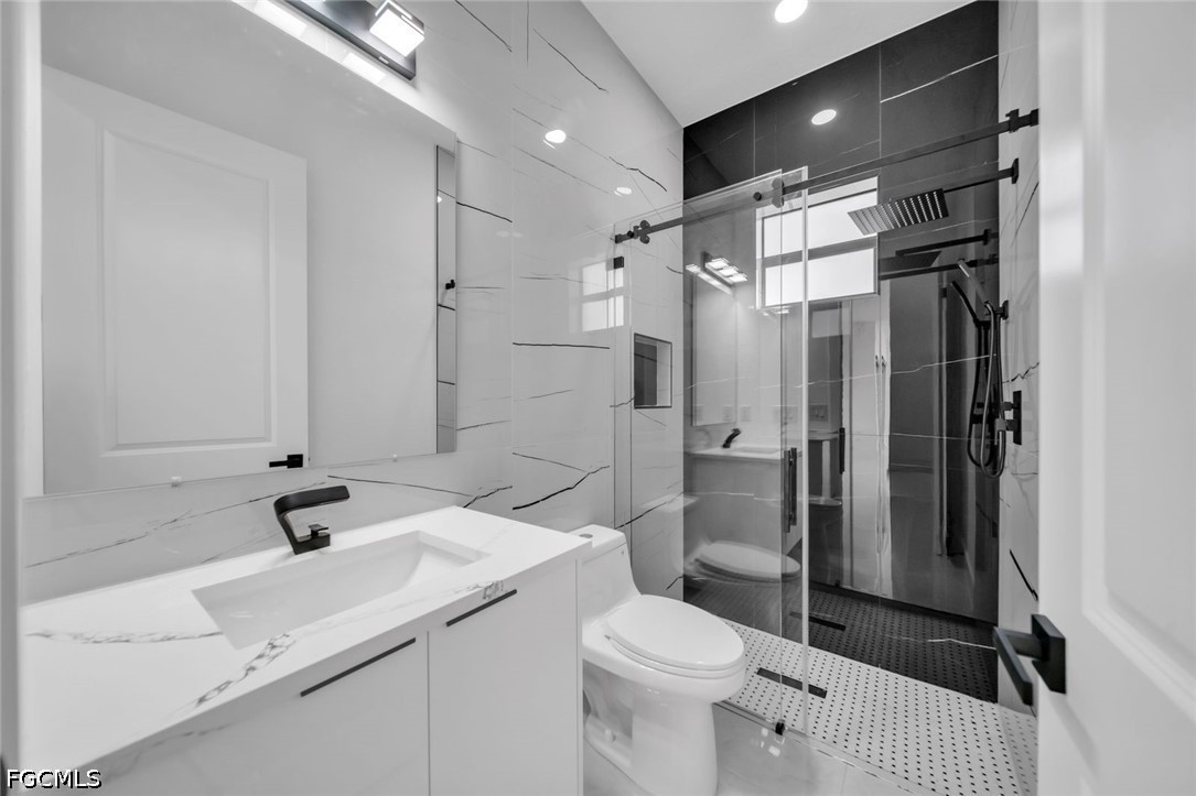 3 Bed SingleFamilyResidence for Sale in Lehigh Acres, photo 27