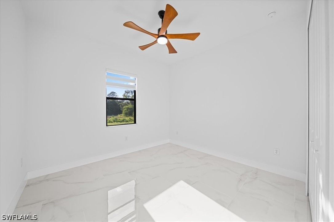 4 Bed SingleFamilyResidence for Sale in Lehigh Acres, photo 27