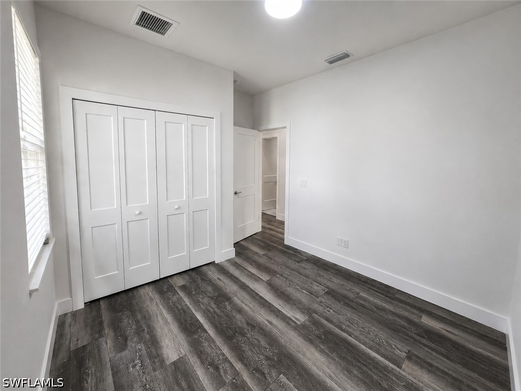 3 Bed SingleFamilyResidence for Sale in Lehigh Acres, photo 27