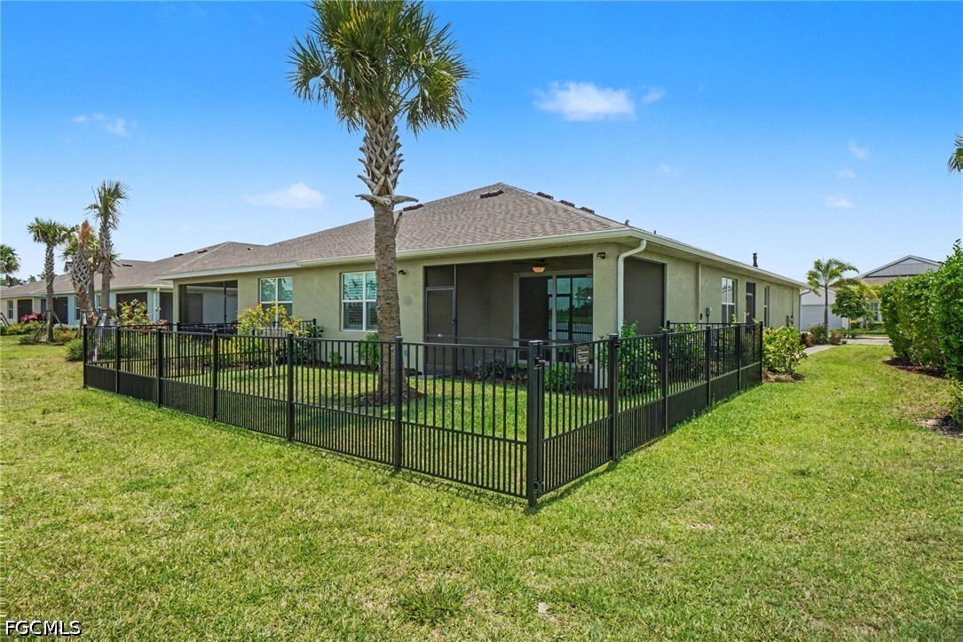 2 Bed Waterfront Home for Sale in Punta Gorda, FL — photo 27