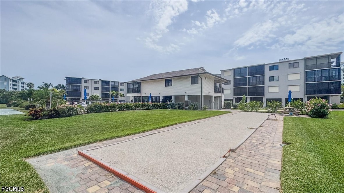 2 Bed Condominium for Sale in Fort Myers Beach, FL, $299,000 — photo 27