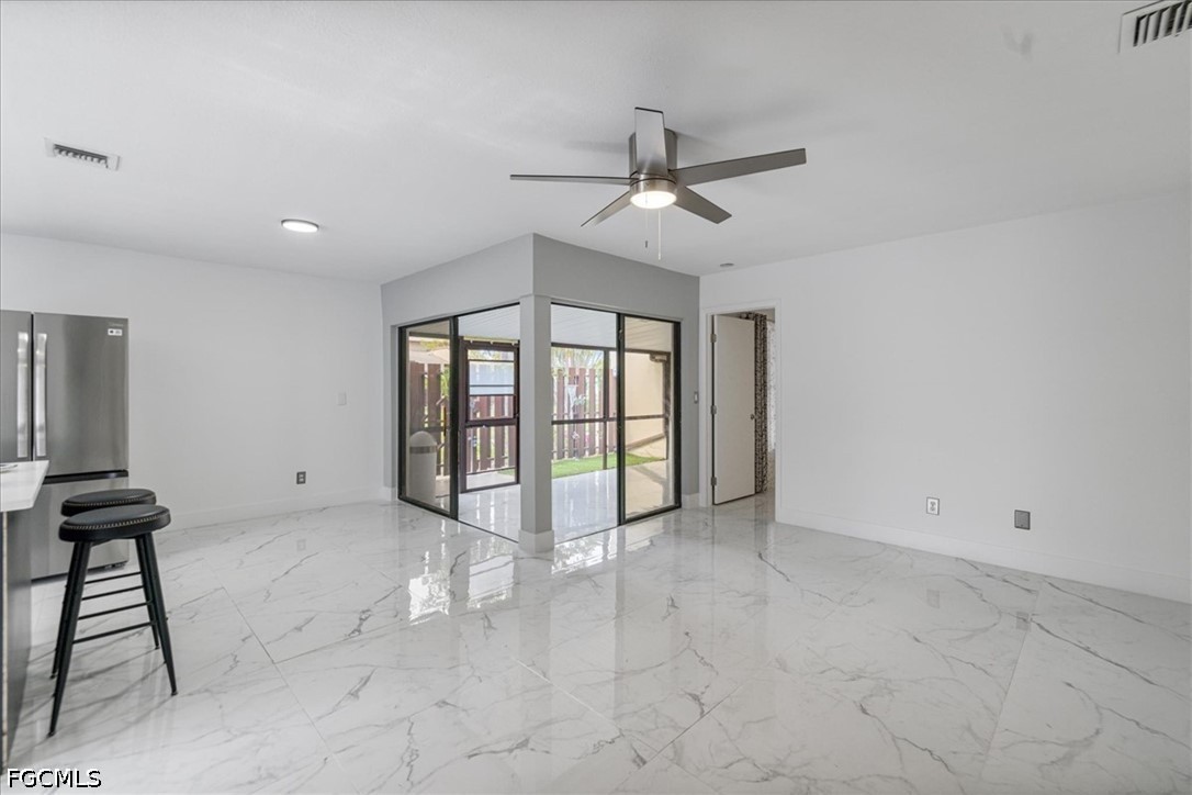 2 Bed Townhouse for Sale in Cape Coral, photo 27