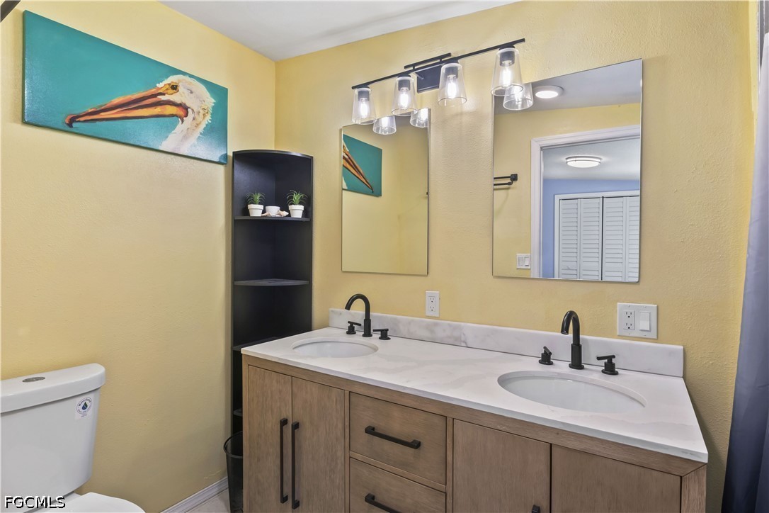 2 Bed Waterfront Home for Sale in Pine Island Cove, photo 27