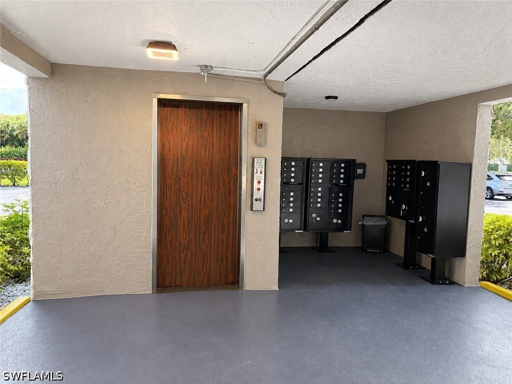 2 Bed Condominium for Sale in Naples, photo 27
