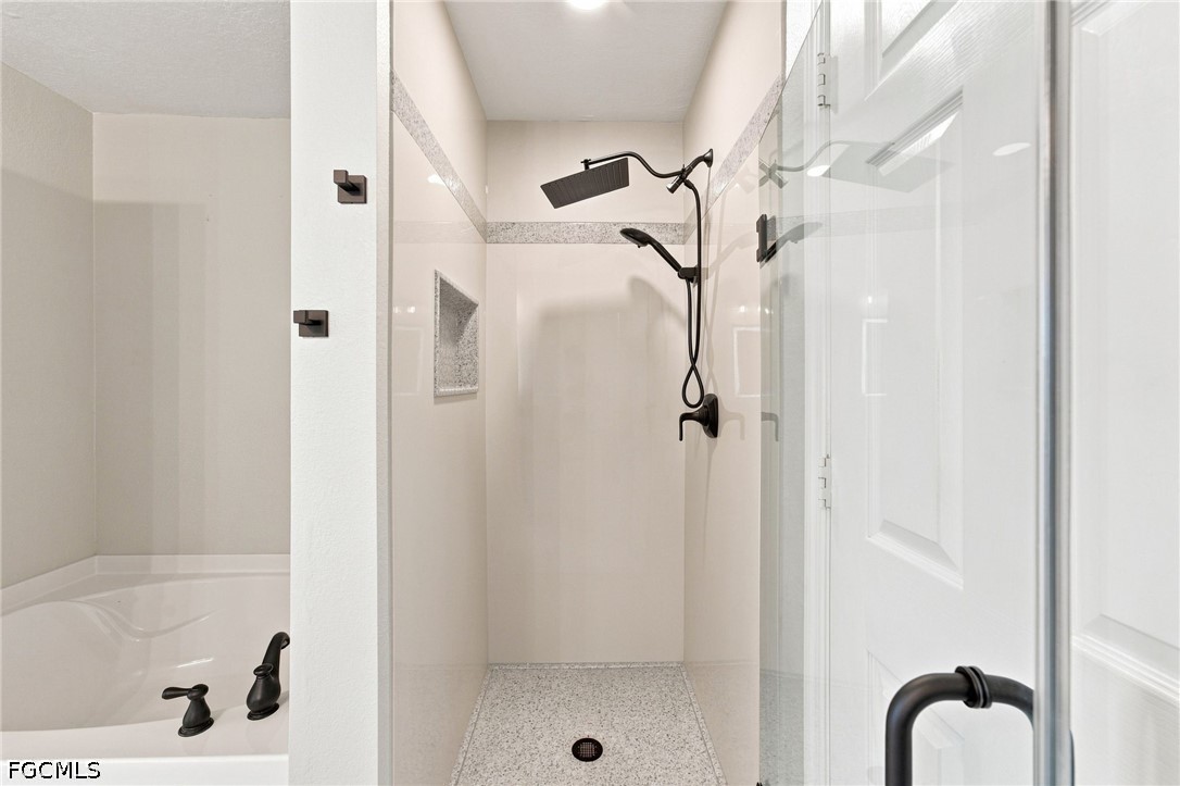 3 Bed Townhouse for Sale in Bayshore Commons, photo 27