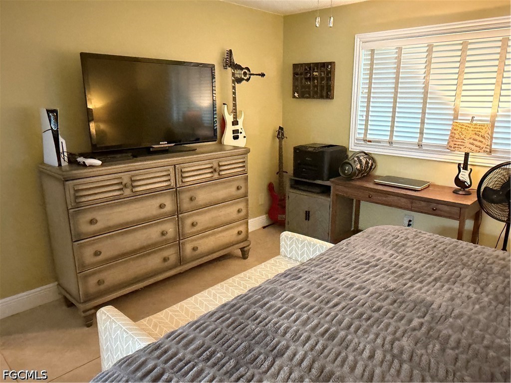 3 Bed SingleFamilyResidence for Sale in Cape Coral, FL — photo 27