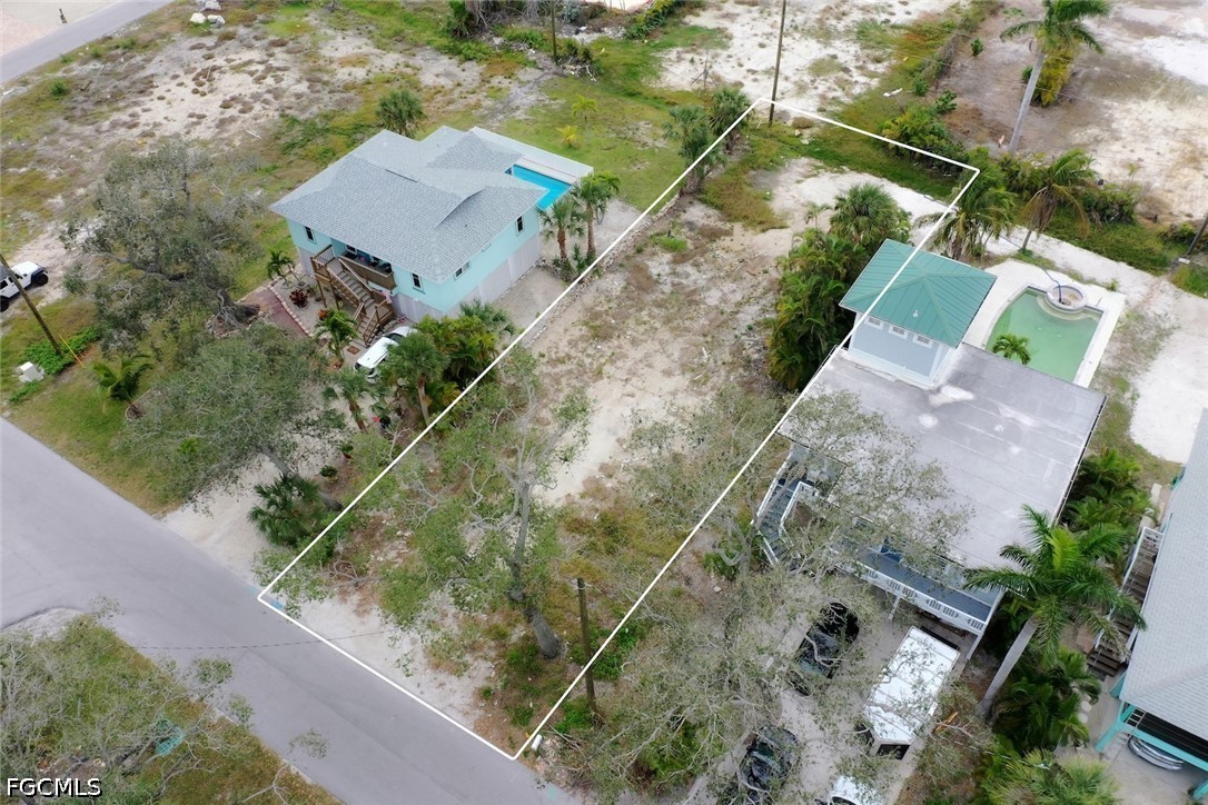 Residential for Sale in Mcphie Park, FL — photo 27
