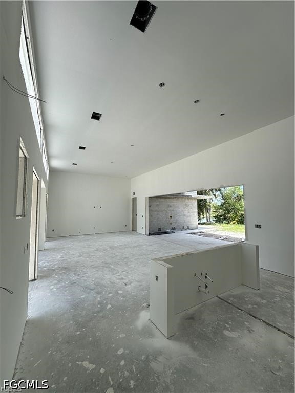 3 Bed Pool Home for Sale in Cape Coral, photo 27