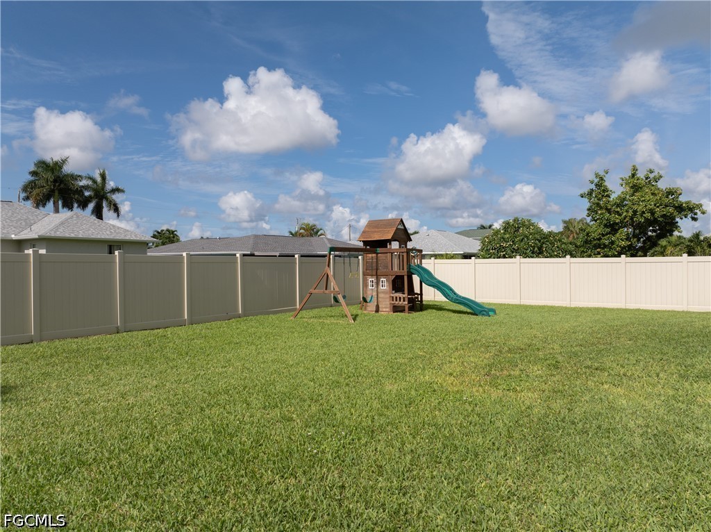 3 Bed SingleFamilyResidence for Sale in Cape Coral, FL — photo 27
