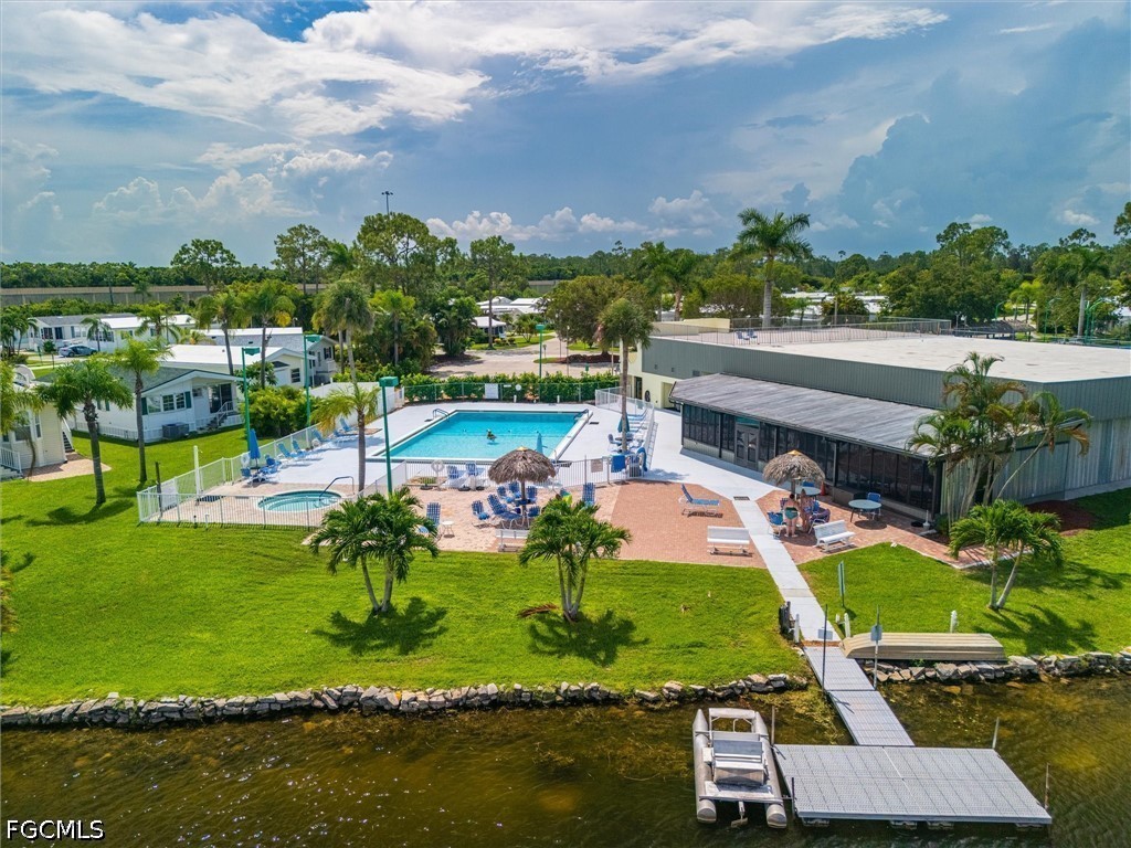 2 Bed ManufacturedHome for Sale in Estero, FL, $170,000 — photo 27