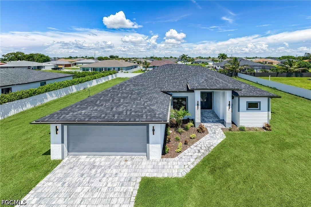 3 Bed SingleFamilyResidence for Sale in Cape Coral, FL — photo 27