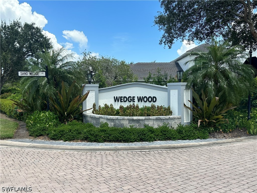 2 Bed Condominium for Sale in Naples, FL, $6,500 — photo 27