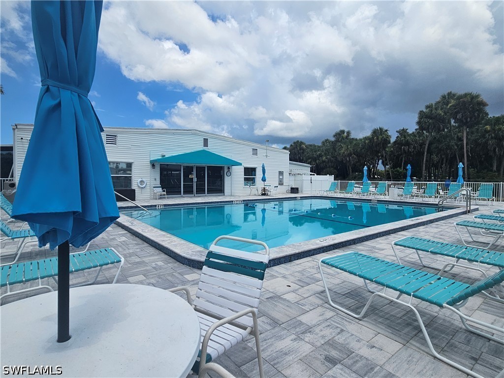 1 Bed ManufacturedHome for Sale in Naples, FL, $72,000 — photo 27