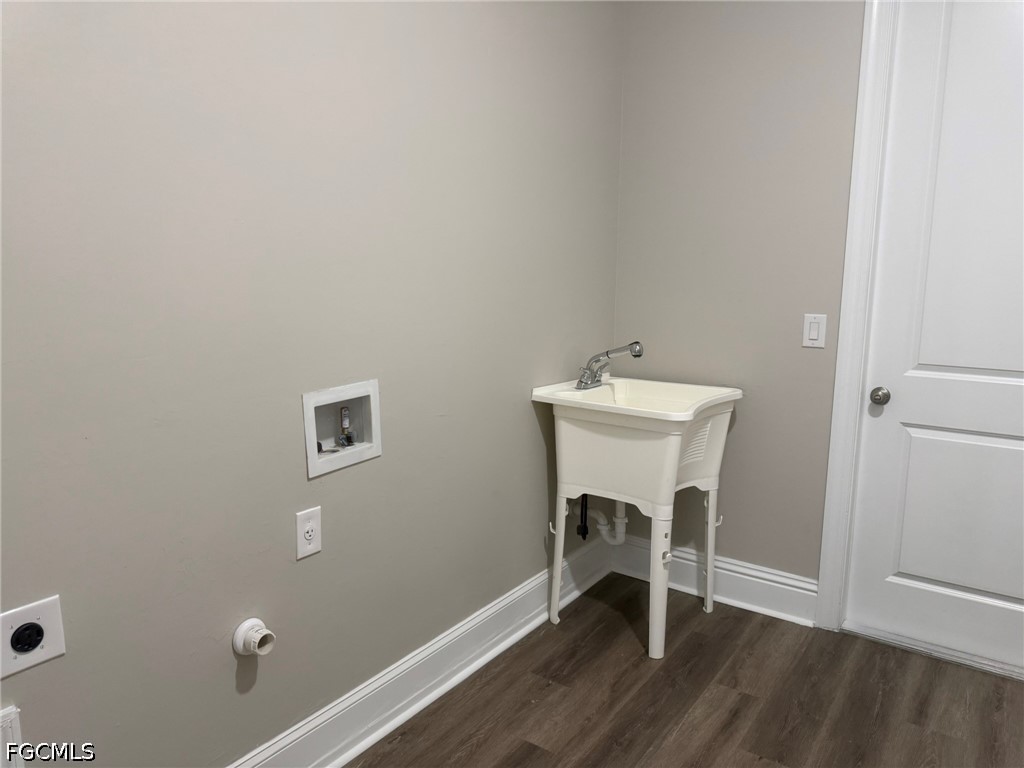 4 Bed Pool Home for Sale in Cape Coral, photo 27