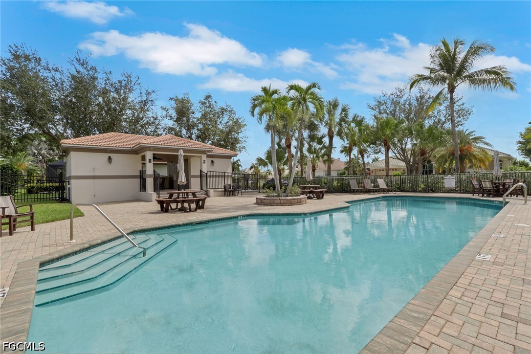 3 Bed Pool Home for Sale in Fort Myers, photo 27