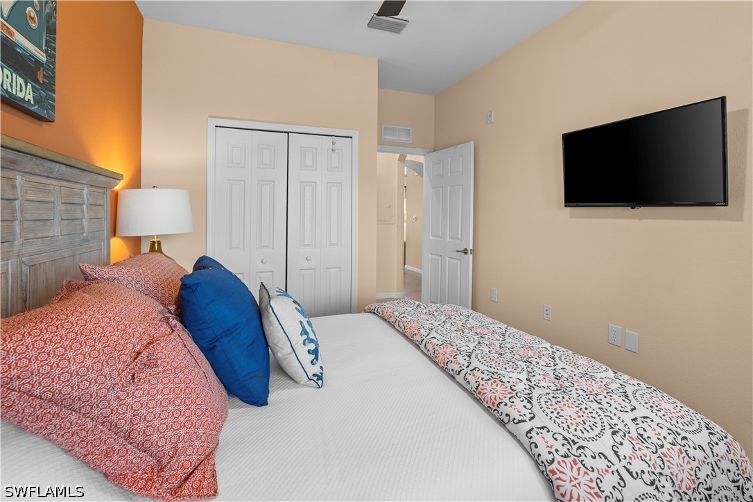 2 Bed Waterfront Home for Sale in Alberi Acqua, FL, $2,500 — photo 27