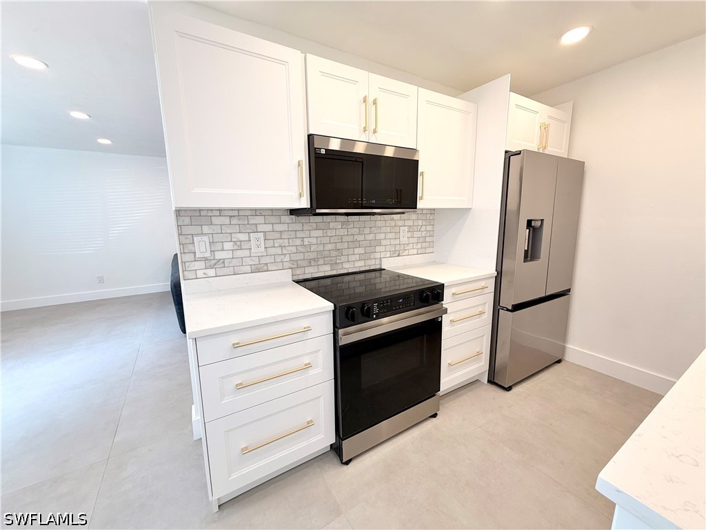 3 Bed SingleFamilyResidence for Sale in Naples, FL, $3,700 — photo 27