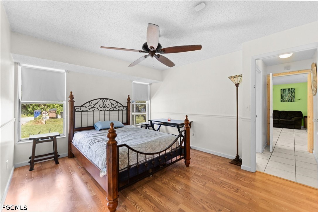 2 Bed SingleFamilyResidence for Sale in Lehigh Acres, photo 27