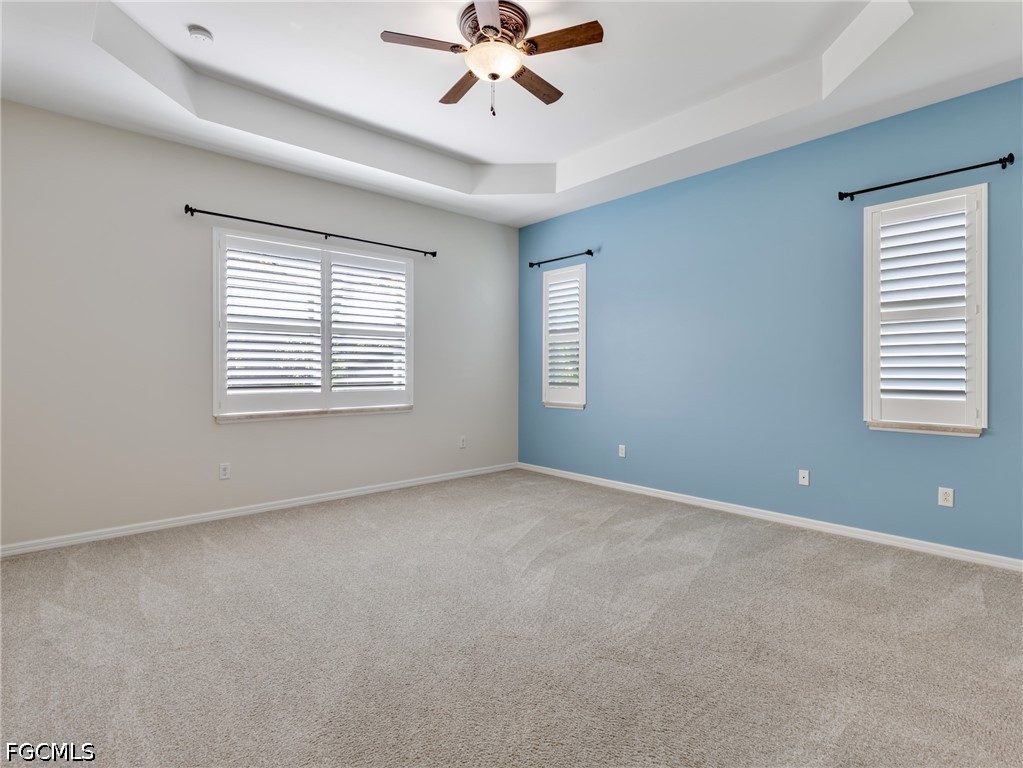 3 Bed Pool Home for Sale in Daniels Place, photo 27