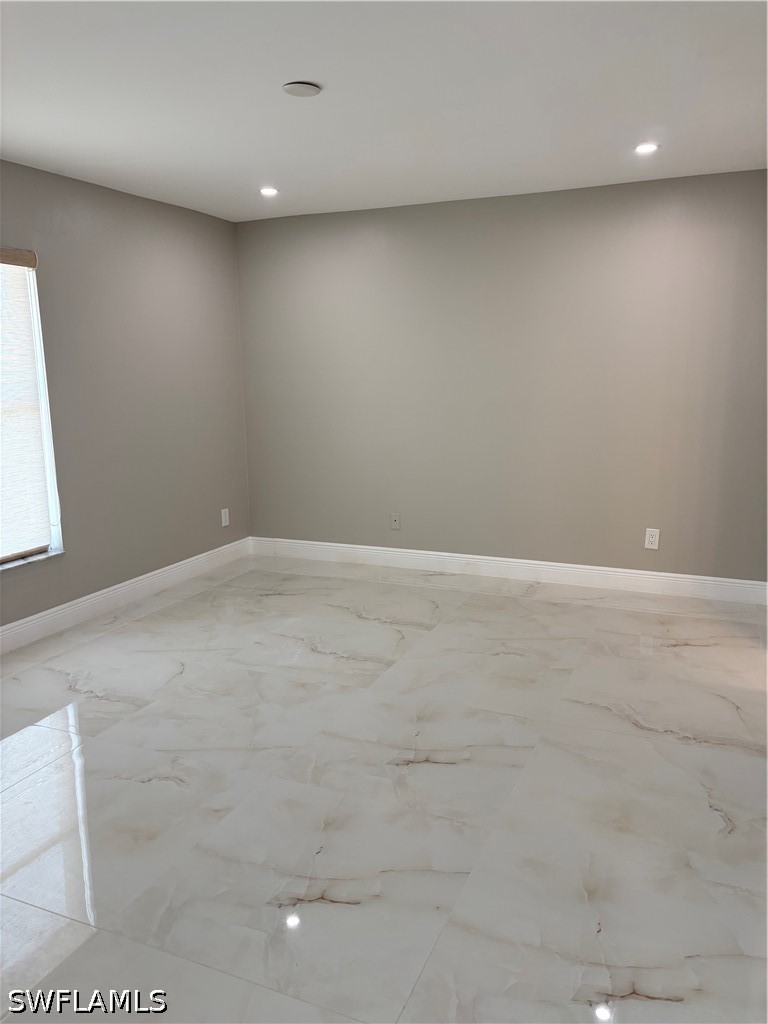 4 Bed SingleFamilyResidence for Sale in Naples, FL, $519,000 — photo 27
