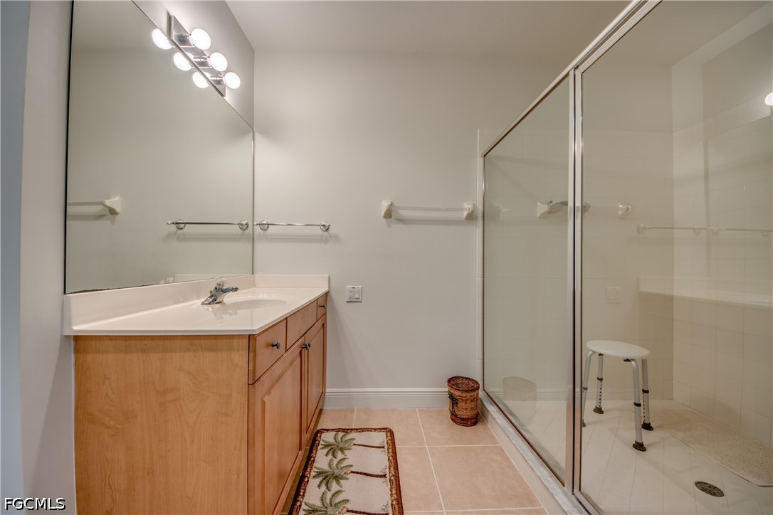 2 Bed Condominium for Sale in Tuscany Court, FL, $250,000 — photo 27