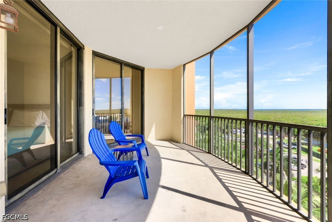 2 Bed Waterfront Home for Sale in Cape Harbour, FL, $2,200 — photo 27