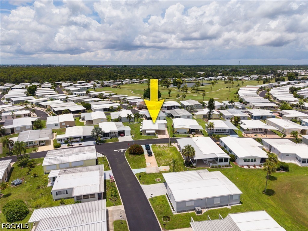 2 Bed ManufacturedHome for Sale in North Fort Myers, FL — photo 27
