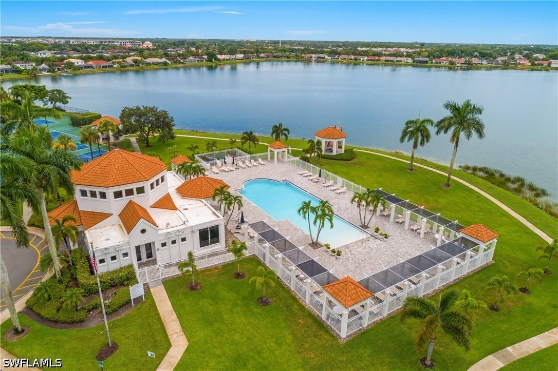 2 Bed Condominium for Sale in Naples, FL, $359,000 — photo 27