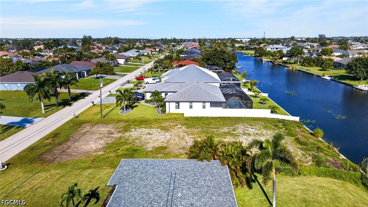 Waterfront Home for Sale in Cape Coral, photo 27