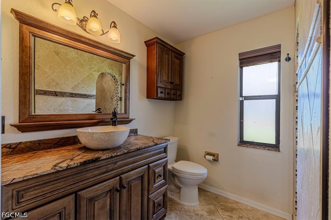 3 Bed Pool Home for Sale in Cape Coral, photo 27
