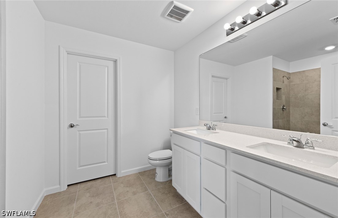 4 Bed SingleFamilyResidence for Sale in Caloosa Cove, FL — photo 27