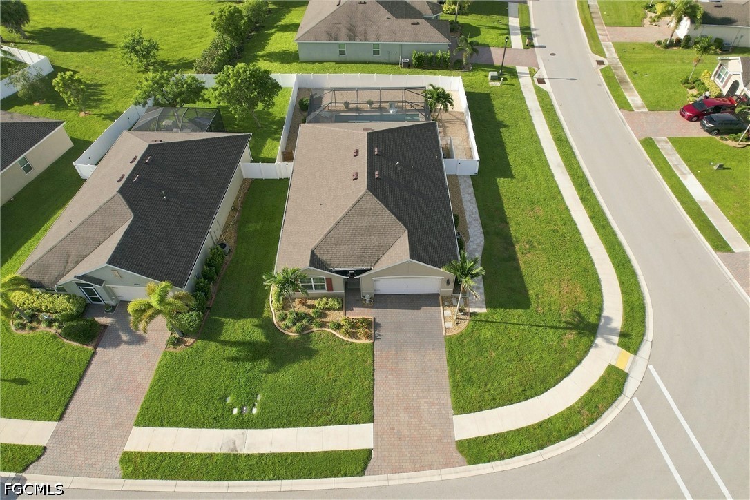 4 Bed Pool Home for Sale in Entrada, photo 27