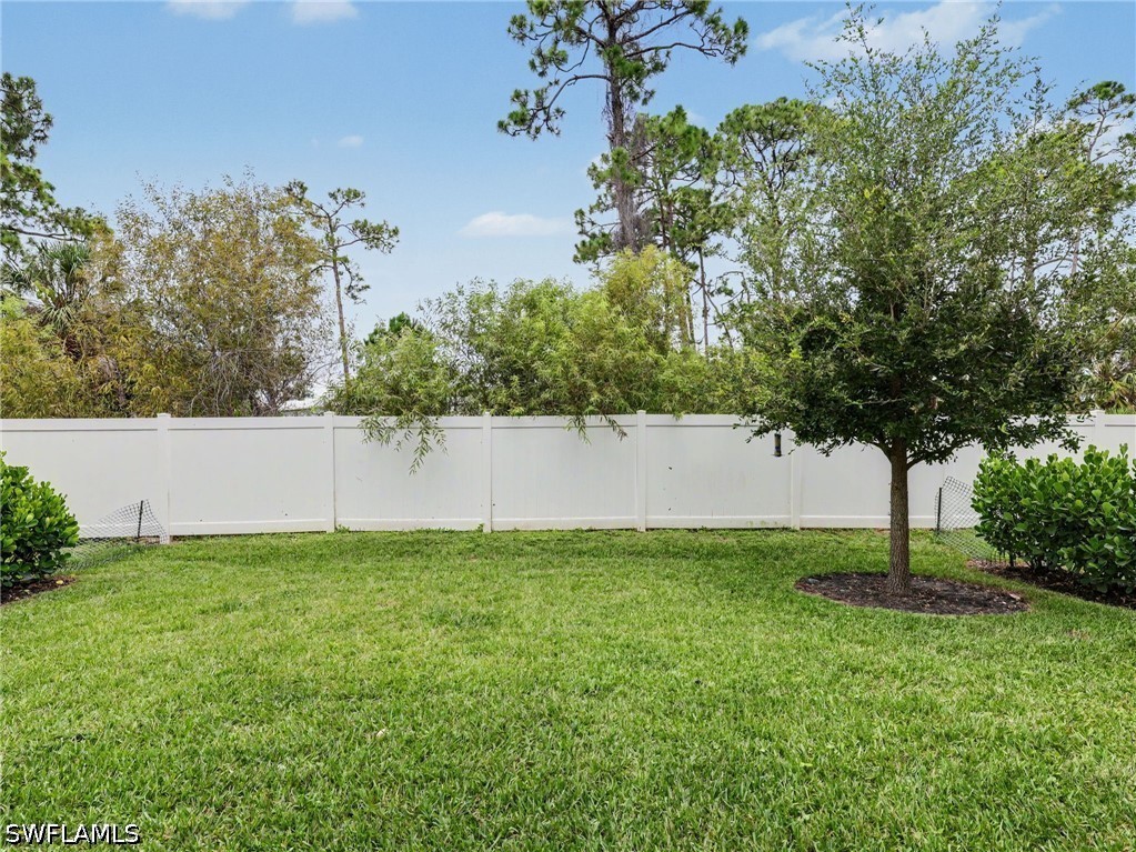 3 Bed SingleFamilyResidence for Sale in Bonita Fairways, photo 27