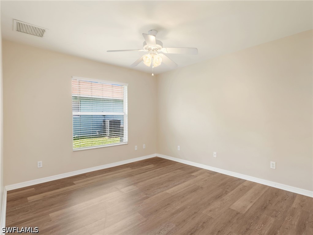 3 Bed SingleFamilyResidence for Sale in San Carlos Park, photo 27