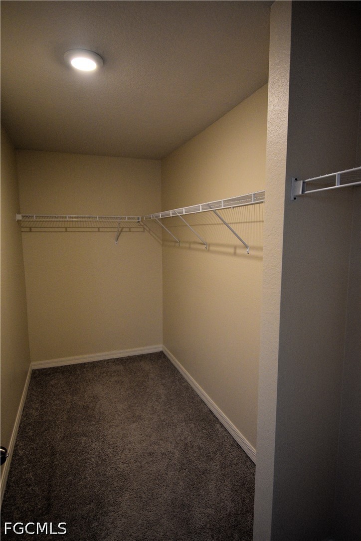4 Bed SingleFamilyResidence for Sale in Cape Coral, photo 27