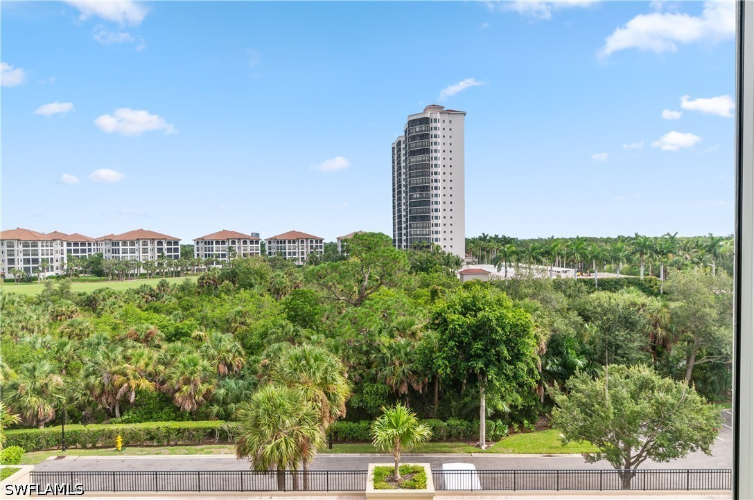 3 Bed Condominium for Sale in Sorrento, photo 27