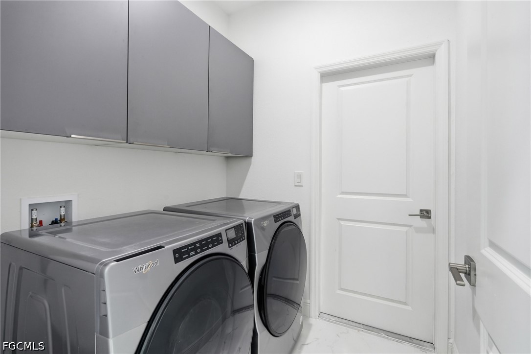 4 Bed SingleFamilyResidence for Sale in Port Labelle, photo 27