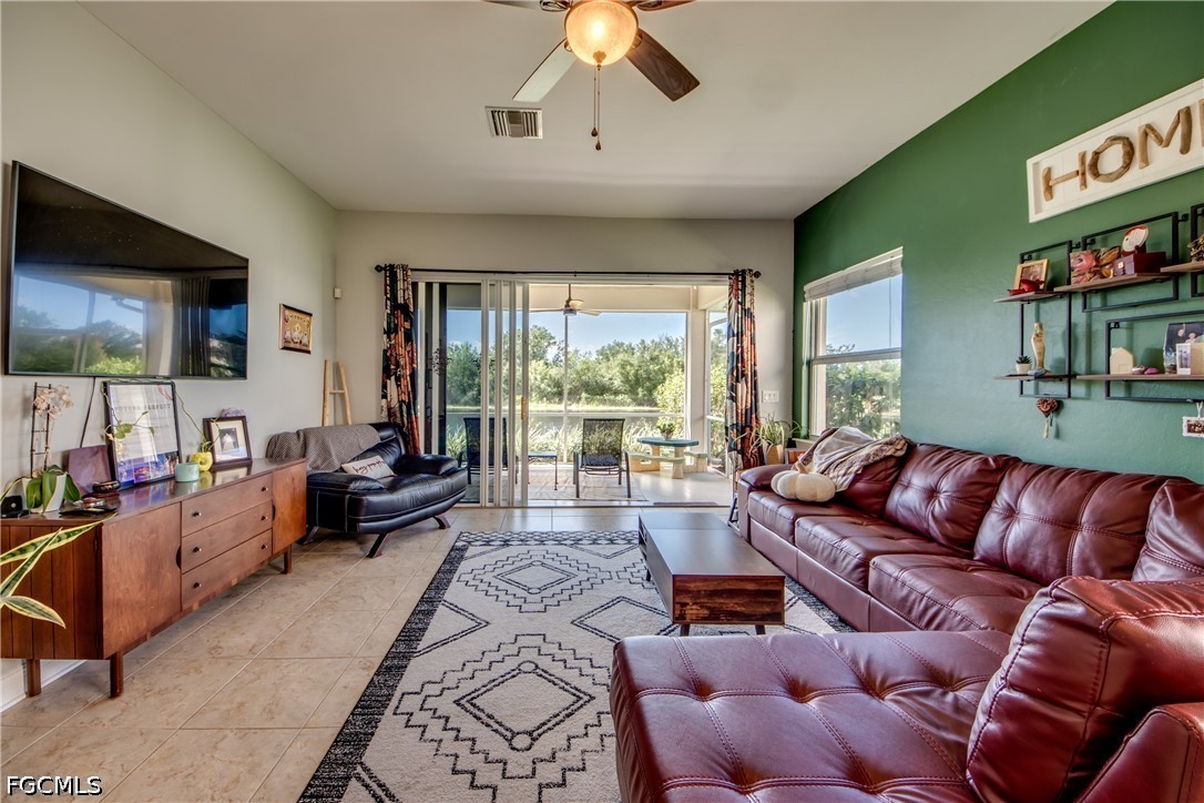 3 Bed Waterfront Home for Sale in Fort Myers, photo 27