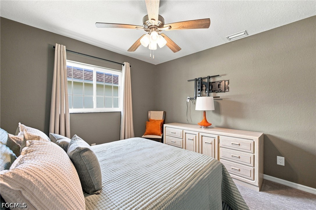 3 Bed Pool Home for Sale in Meadowbrook, photo 27