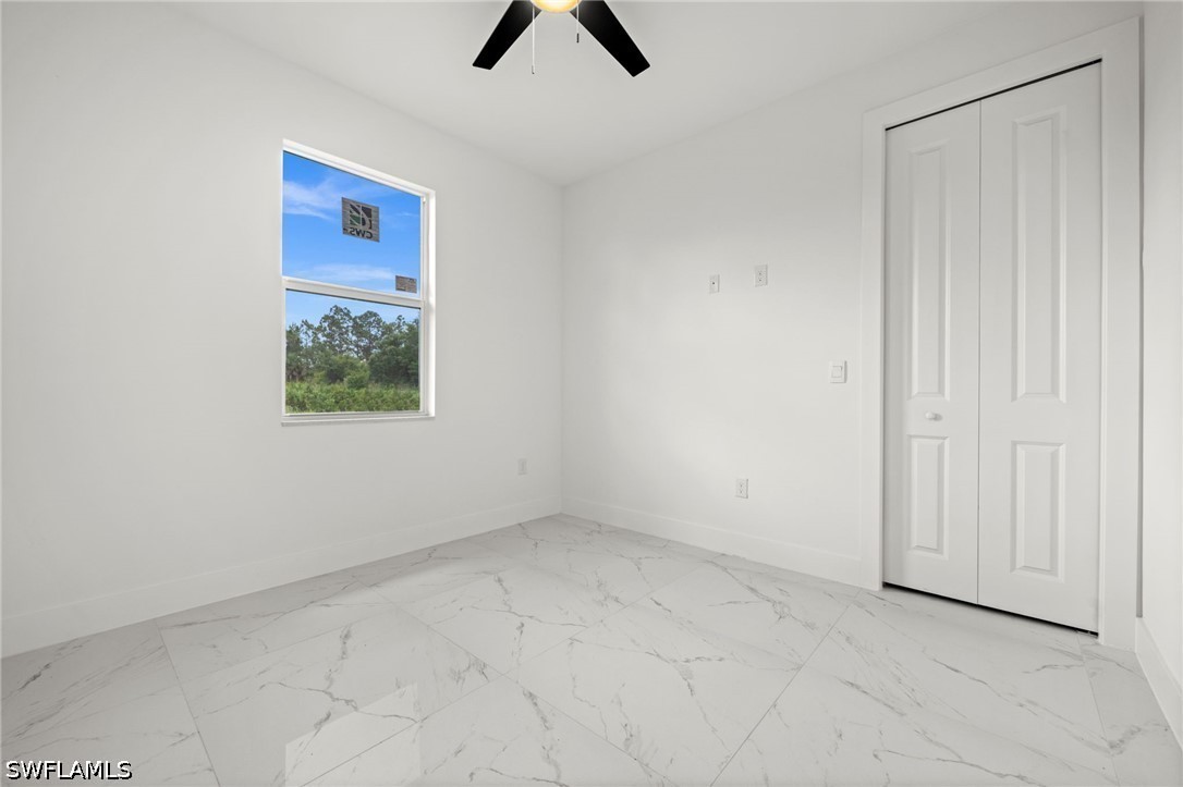 3 Bed SingleFamilyResidence for Sale in Lehigh Acres, photo 27