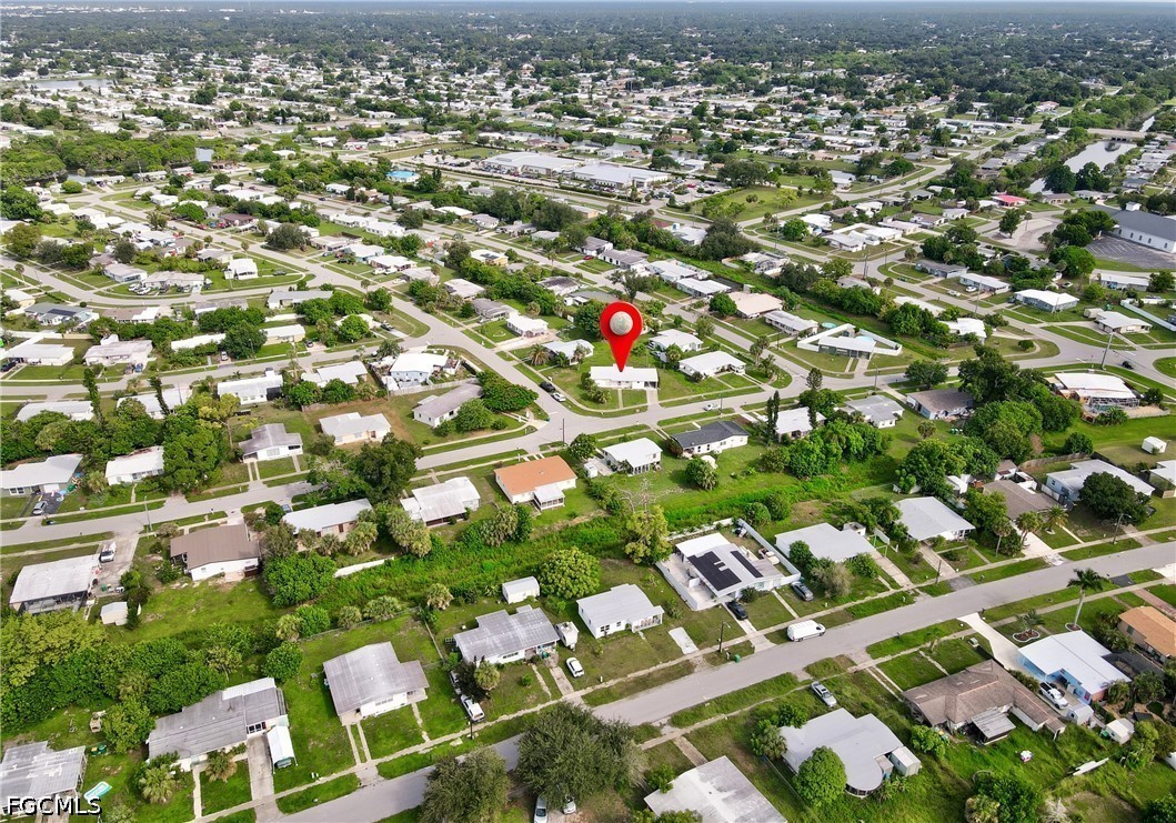 2 Bed SingleFamilyResidence for Sale in Port Charlotte, photo 27