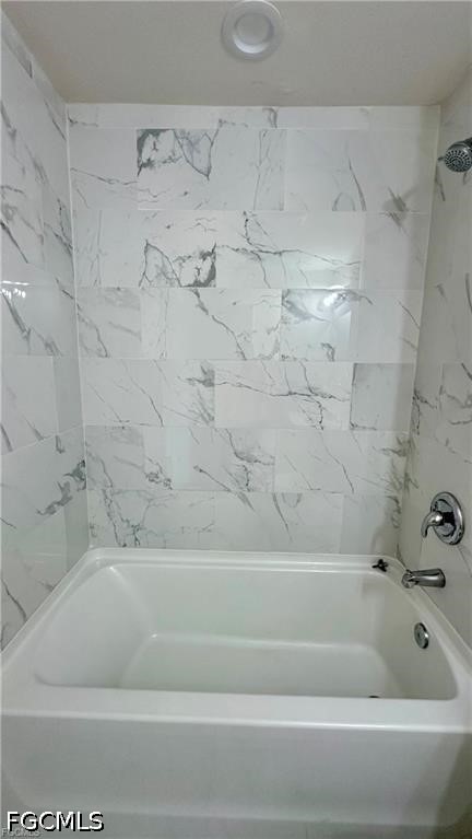3 Bed Duplex for Sale in Cape Coral, photo 27