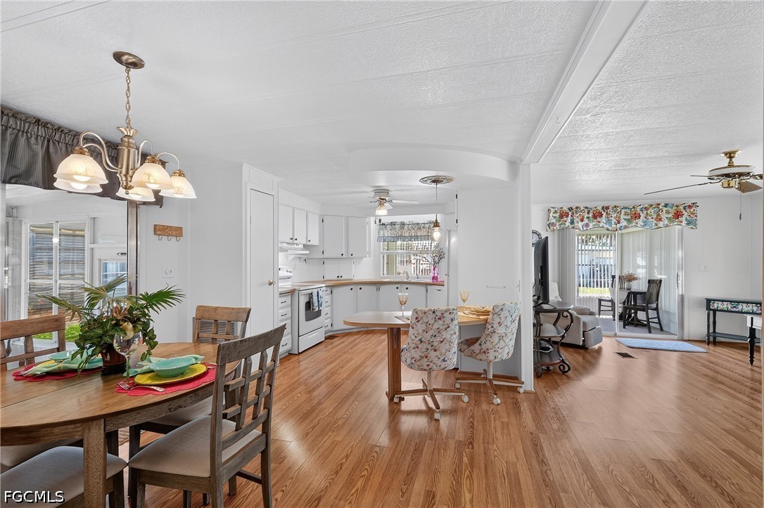 2 Bed ManufacturedHome for Sale in North Fort Myers, photo 27