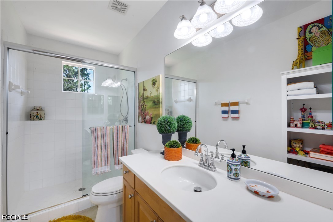 3 Bed Pool Home for Sale in Bell Tower Park, photo 27